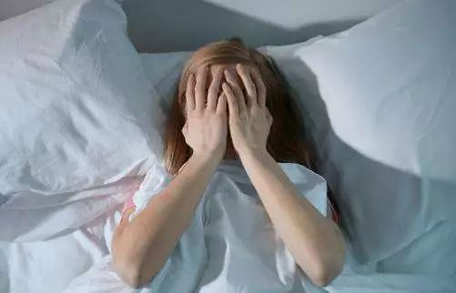 过早衰老，缩短寿命……老人失眠到底该怎么办?